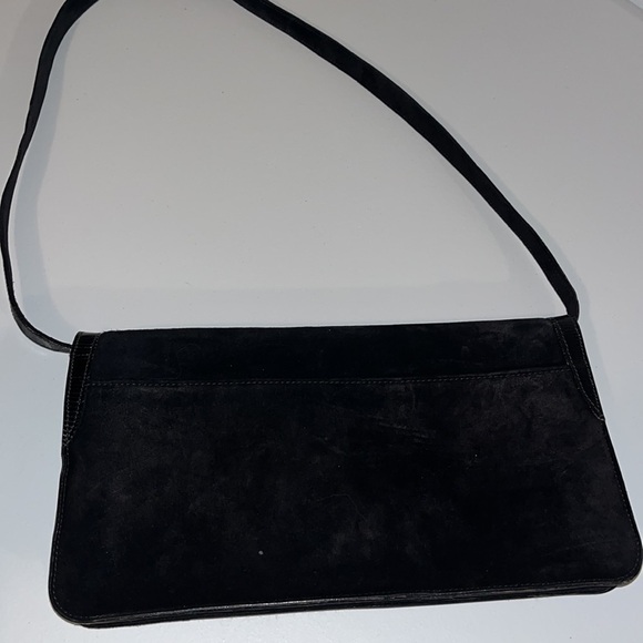 Etienne Aigner suede and leather shoulder with a flap front.  Good condition - Picture 2 of 7